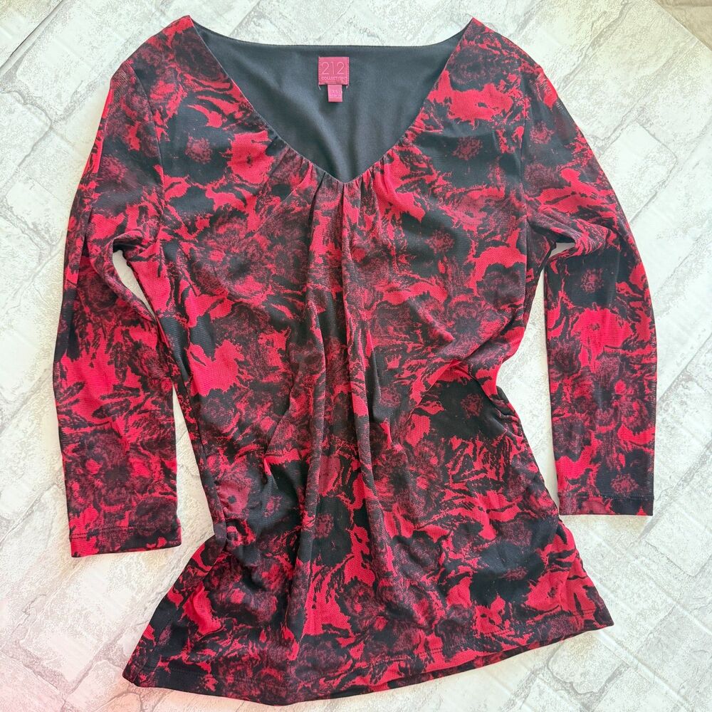 212 Collection Red Floral V-Neck 3/4 Sleeve Y2K Inspired Sheer Lined Top XS